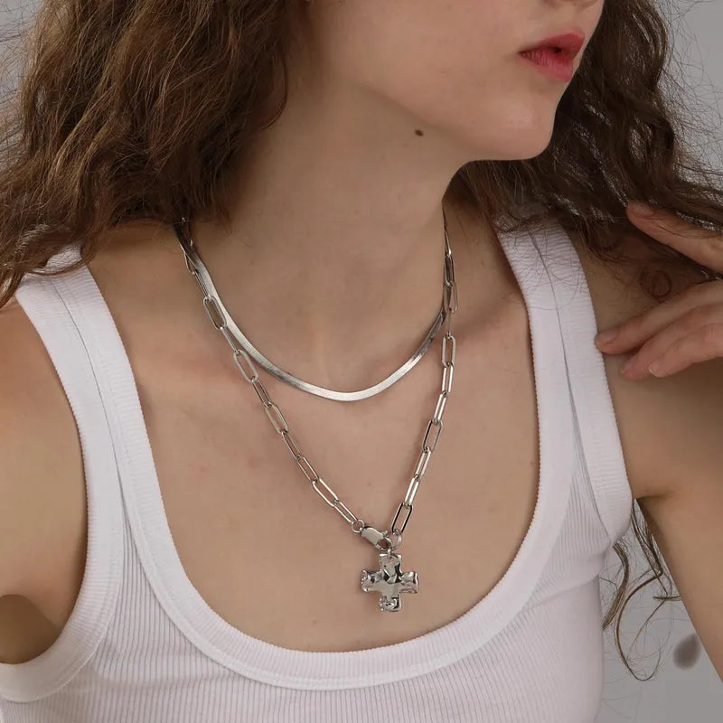 Cross Necklace with Chunky Chain – Stainless Steel Gold or Silver