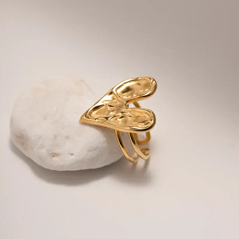 8K Gold Plated Heart Statement Ring – Stainless Steel