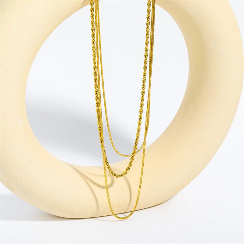 Vintage Geometric Layered Necklace – Gold Plated Stainless Steel