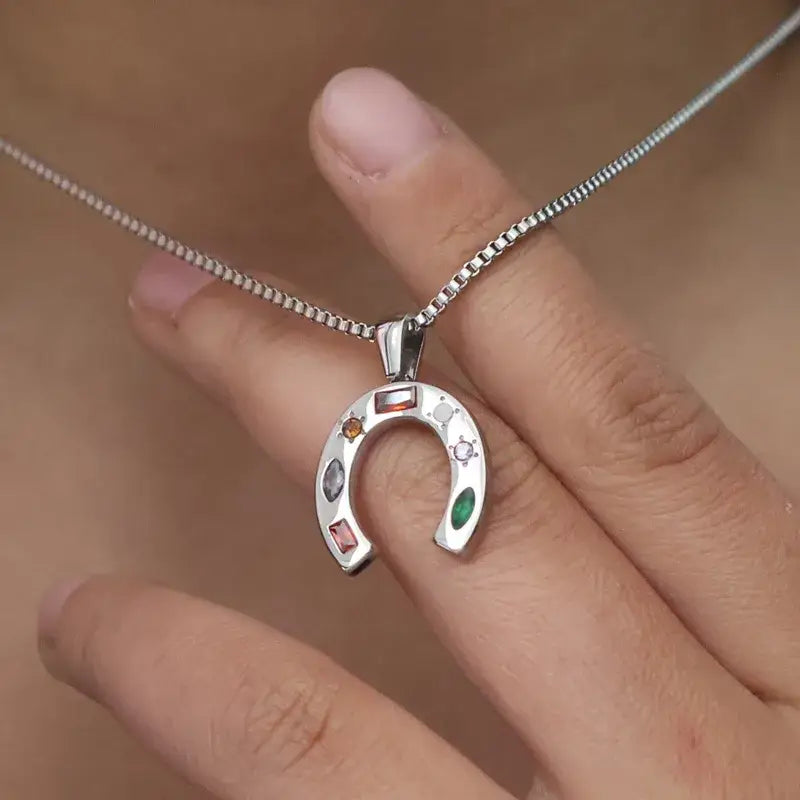 18K Gold Plated Horseshoe Pendant Necklace – Stainless Steel