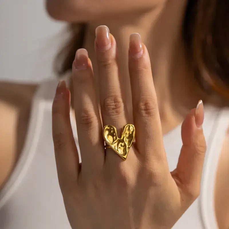 8K Gold Plated Heart Statement Ring – Stainless Steel