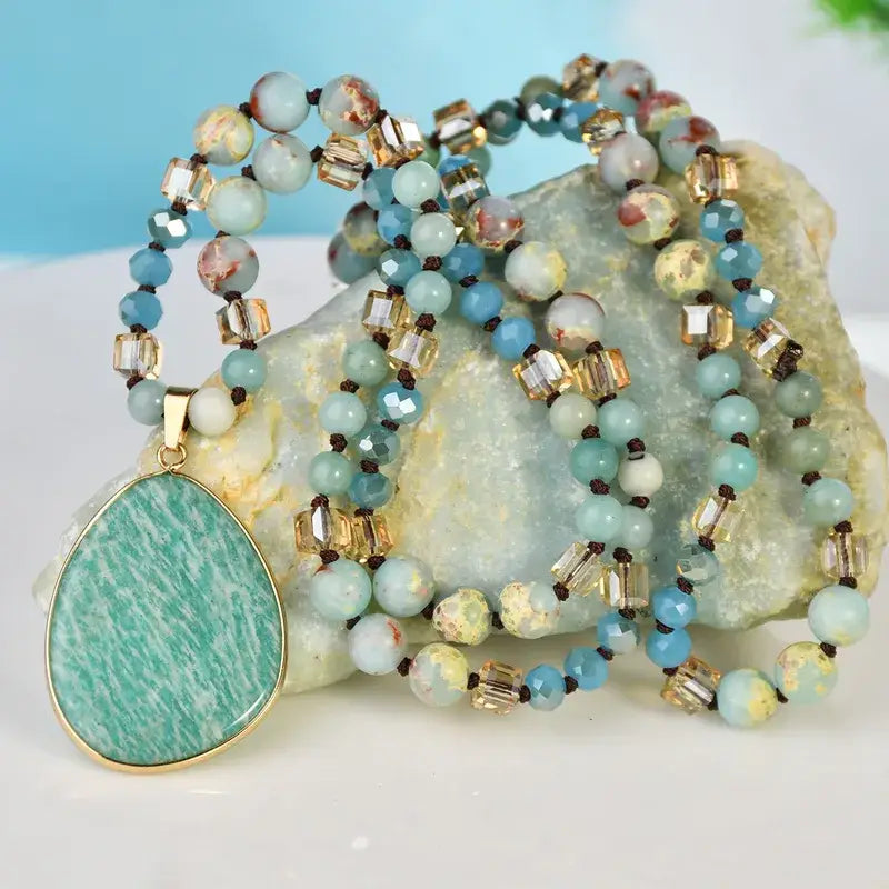 Stone Pendant Crystal Necklace
