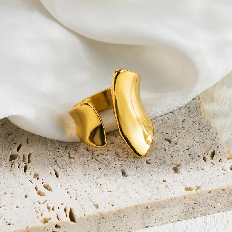 Chunky Gold Ring Jewelry