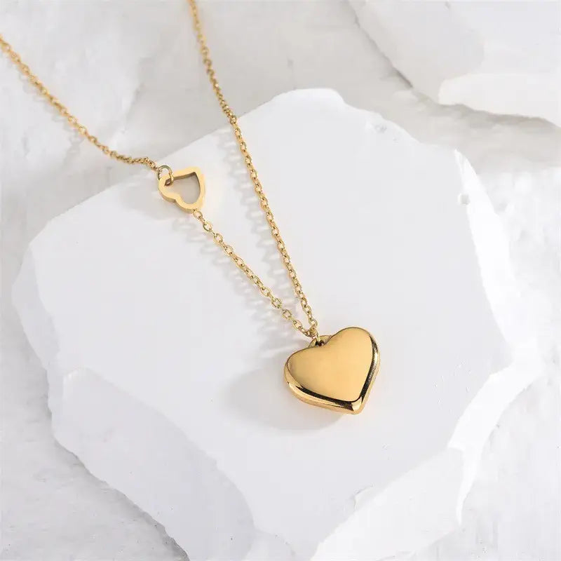 Heart Pendant Gold Necklace