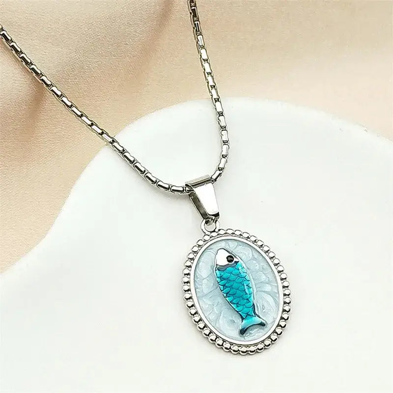 Fish Pendant Necklace with Snake Chain – Gold or Silver