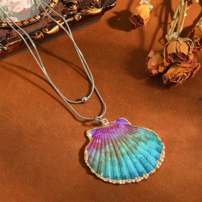 Shell Pendant Necklace with Snake Chain – Gold or Silver