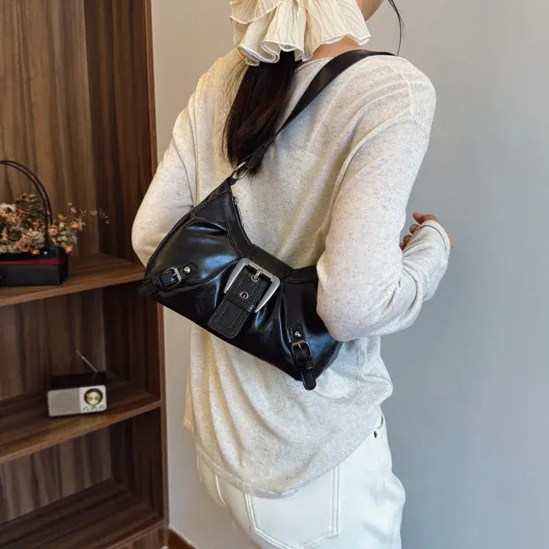 Women’s Square PU Leather Shoulder Bag – Black or Red
