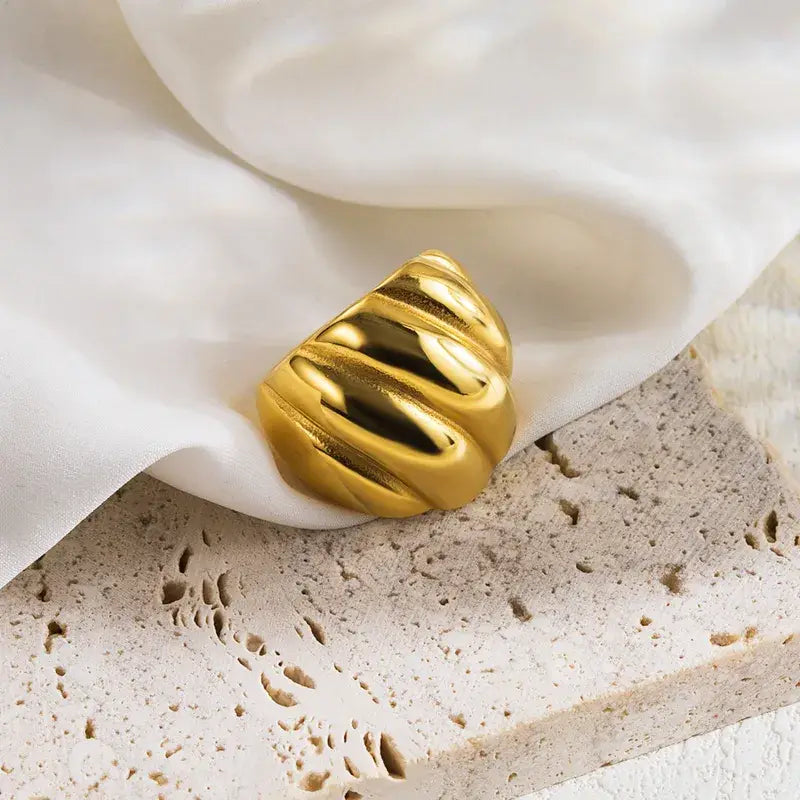 Chunky Gold Ring Jewelry