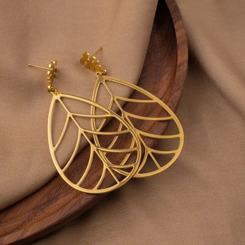 18K Gold Leaf Stud Earrings – Stainless Steel